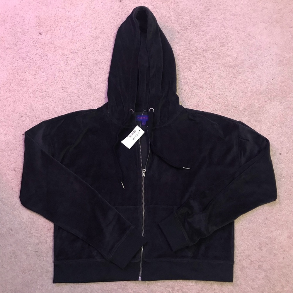 🚨SOLD🚨NWT Aeropostale Crop Black Zip Up Hoodie - Picture 1 of 3